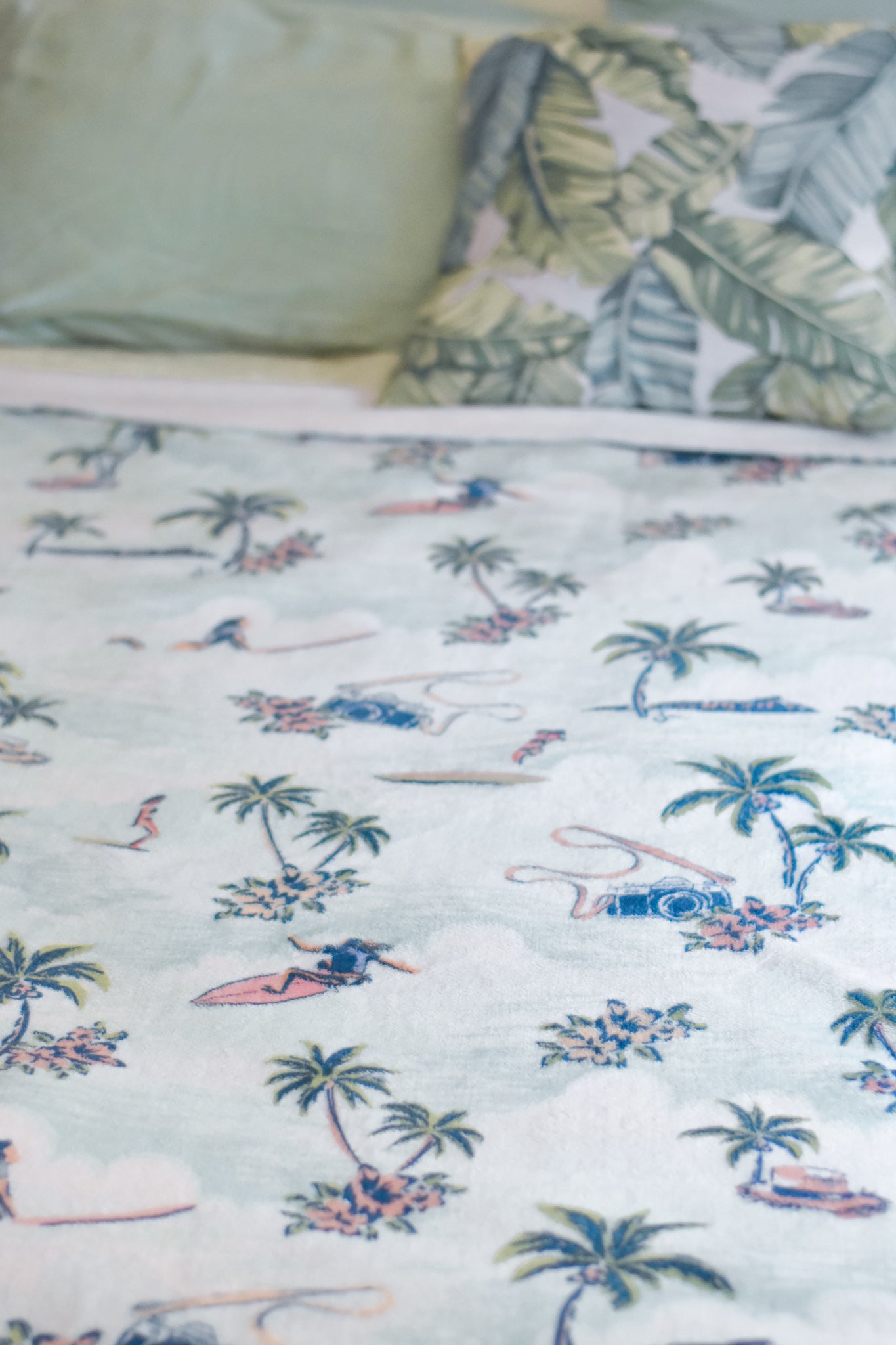 Throw Blanket | Surfer Girls Paradise